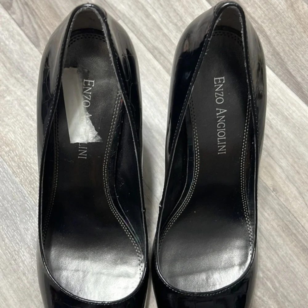 Enzo Angiolini pre owned